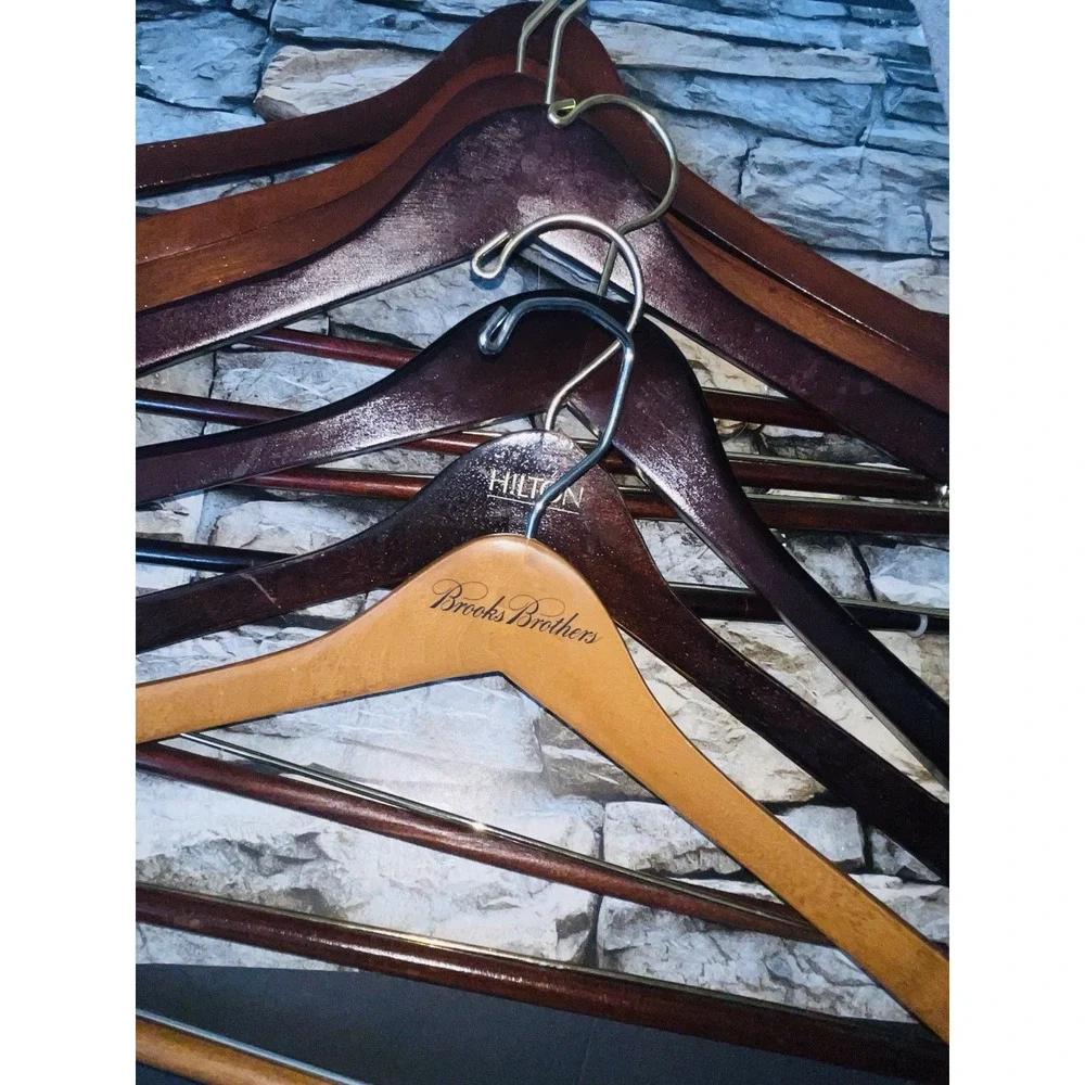 The Unbranded Brand lot wooden
